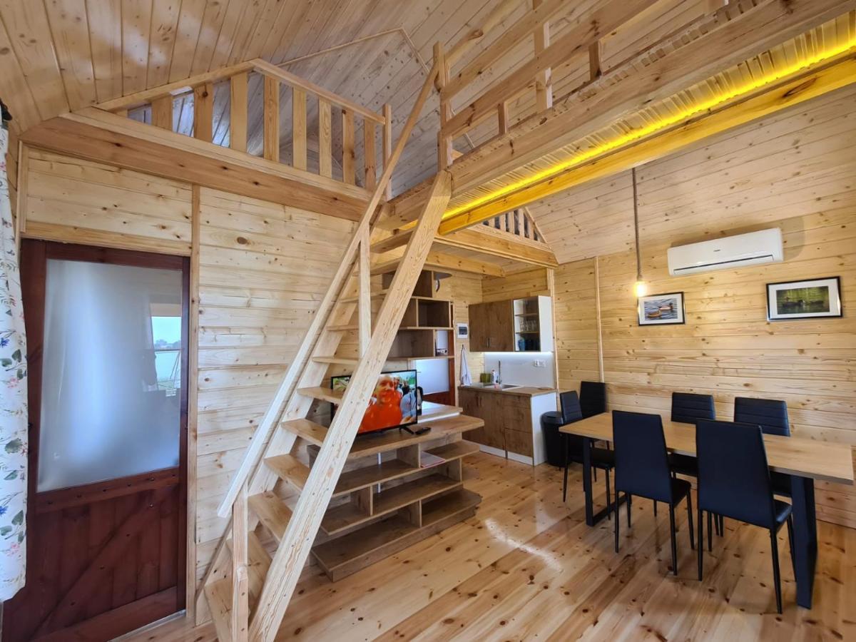 Siedlisko Nad Jeziorem Skarlinskim 5b, Mazury, Jezioro, Domek, Bania *